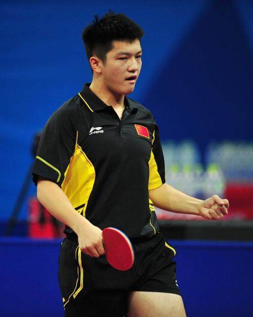 对于球迷和 对于球迷和